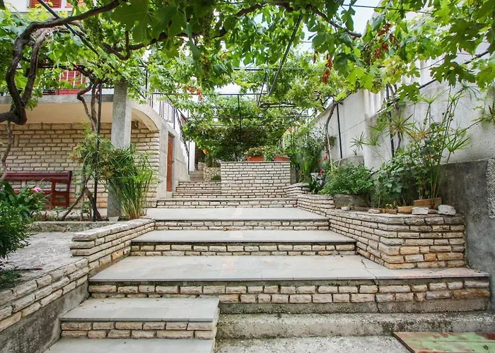 Zana Daire Trogir